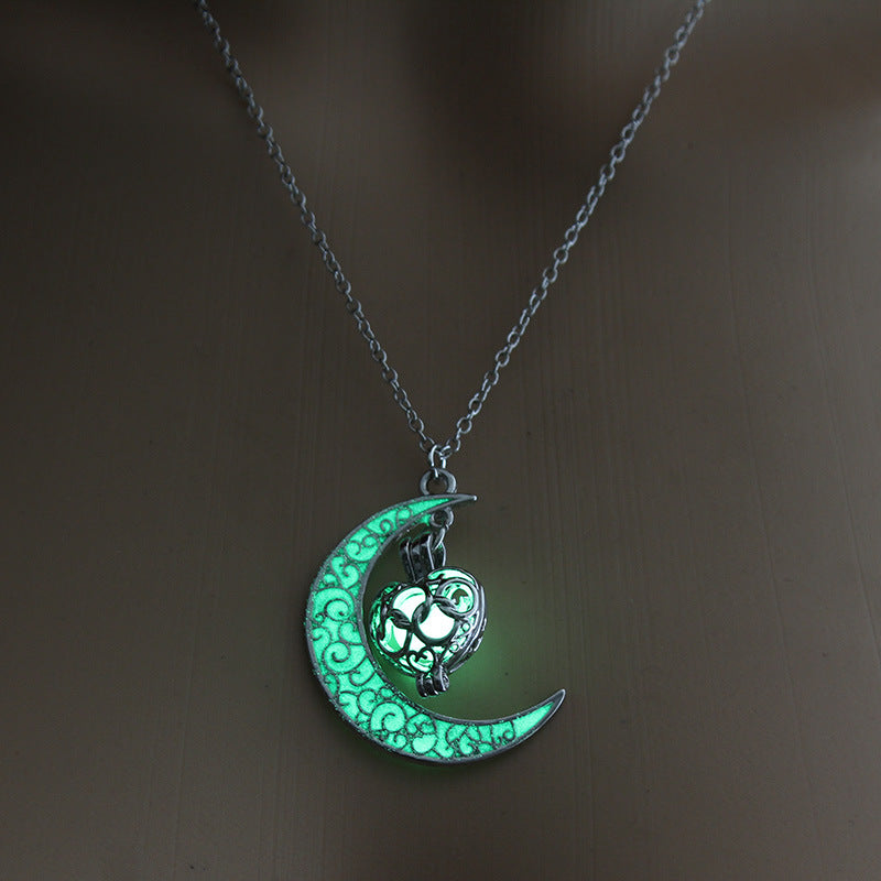 Glitter love chain